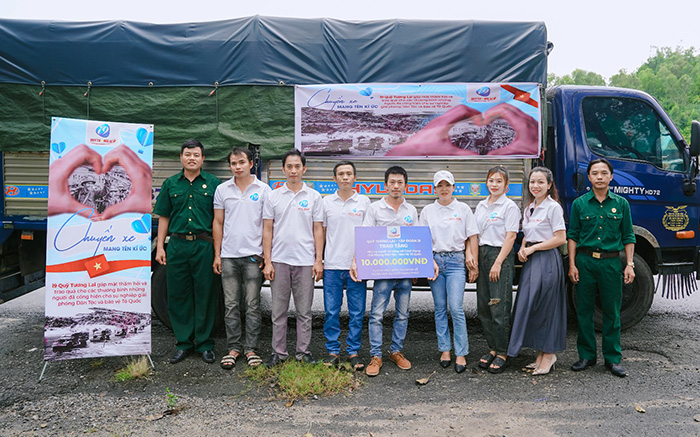 Chăm sóc khách hàng chuyên nghiệp tại Galaxy 6623